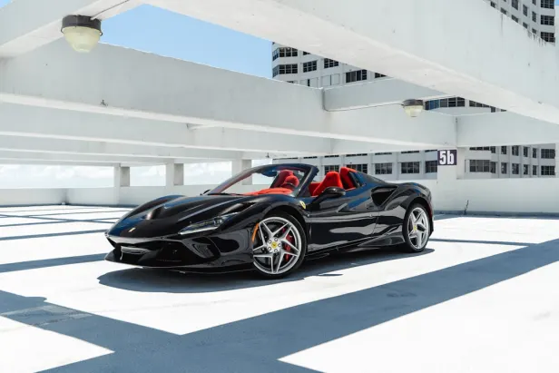 Kineko Kasino Android/iOS aplikace